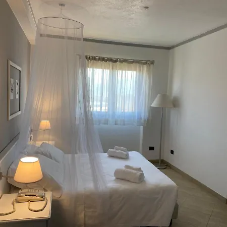 Отель Park Imperatore Adriano 4*