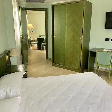 Park Imperatore Adriano 4*