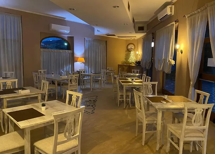 英佩拉托尔阿德里亚诺公园酒店 蒂沃利