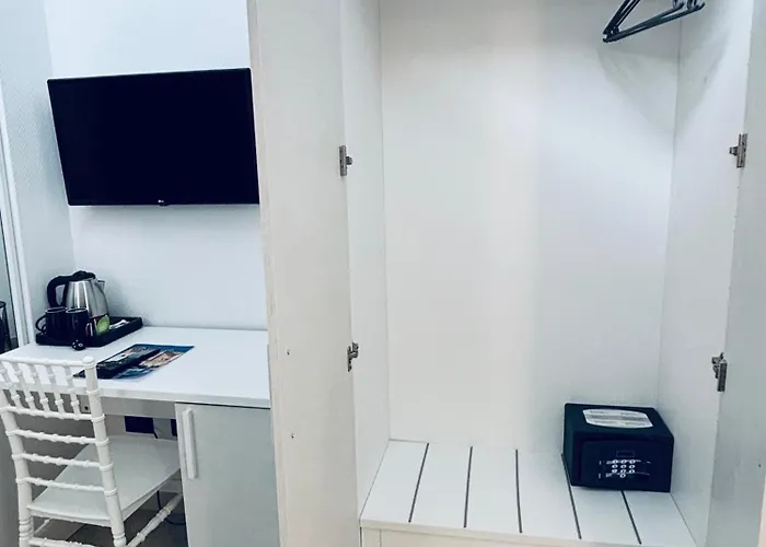 酒店 英佩拉托尔阿德里亚诺公园酒店 4*
